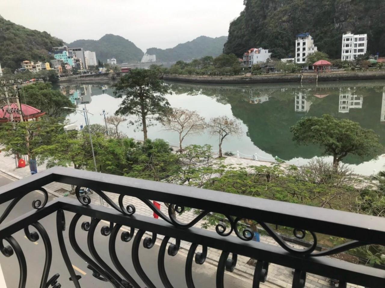 Sea Balcony Hotel Dong Khe Sau Zewnętrze zdjęcie